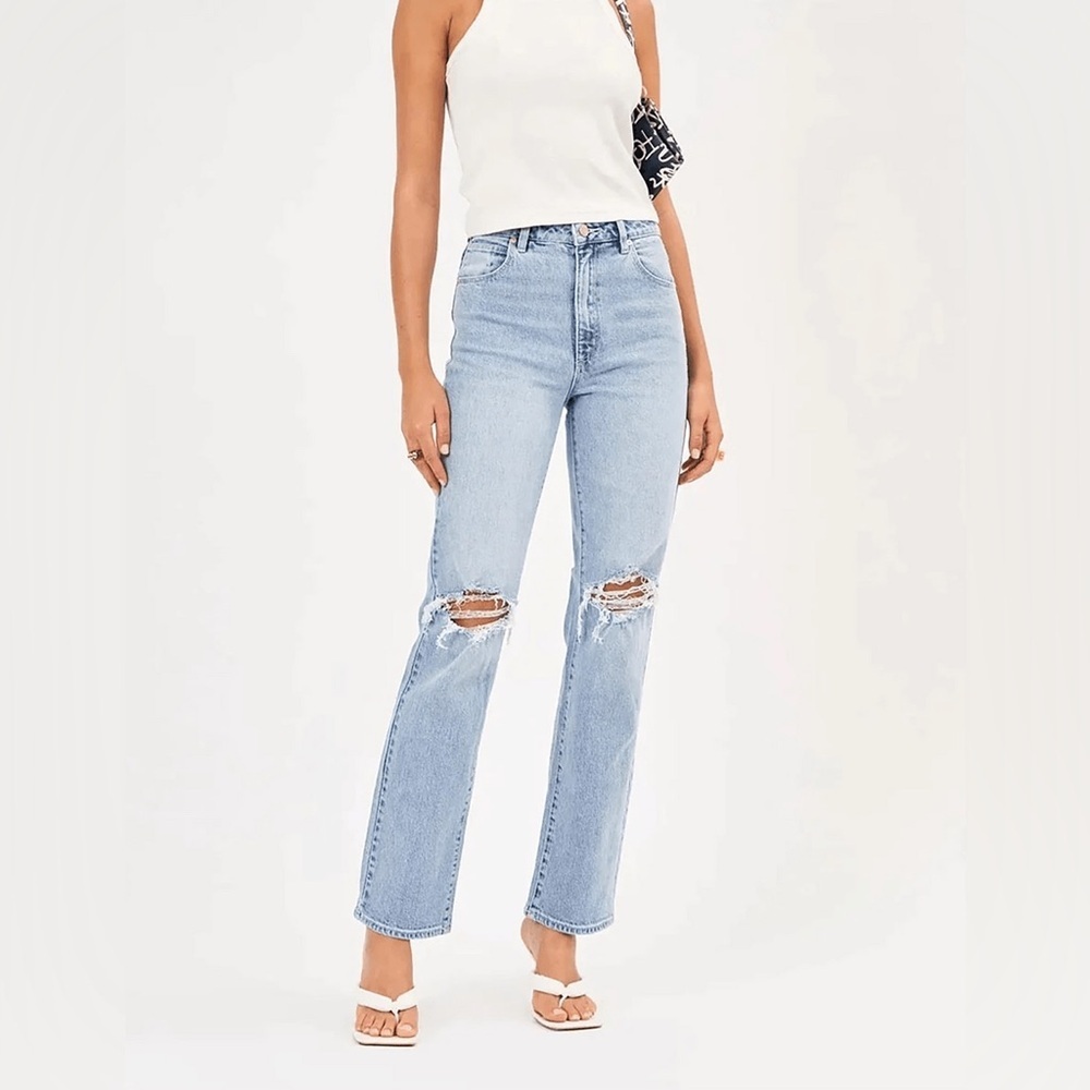 ABrand 94 High Straight Jean distressed Size 26